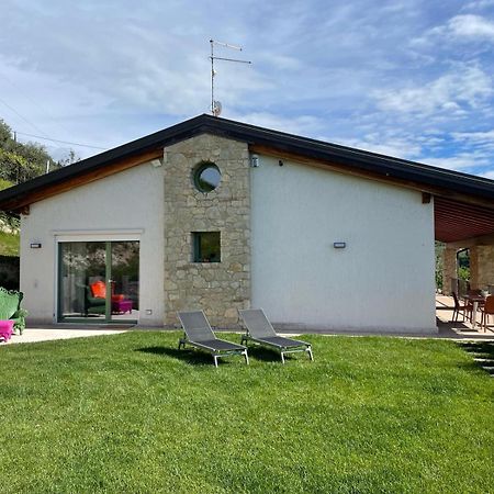 La Terrazza In Collina Bed and Breakfast Cavalo Εξωτερικό φωτογραφία